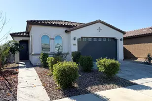 127 E Gemini Pl, Chandler, AZ 85249 - Photo 1