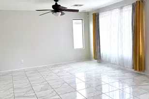 2326 W Gaby Rd, Phoenix, AZ 85041 - Photo 15