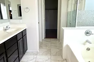 2326 W Gaby Rd, Phoenix, AZ 85041 - Photo 41