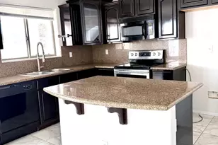 2326 W Gaby Rd, Phoenix, AZ 85041 - Photo 23