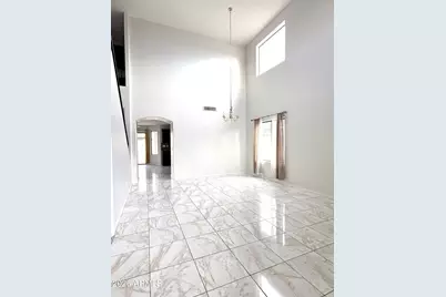 2326 W Gaby Road, Phoenix, AZ 85041 - Photo 9