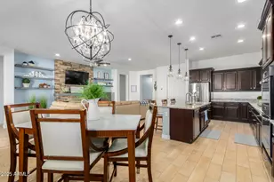 26065 N 74th Dr, Peoria, AZ 85383 - Photo 11