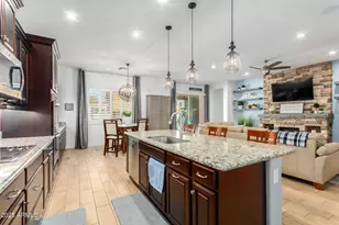 26065 N 74th Dr, Peoria, AZ 85383 - Photo 15