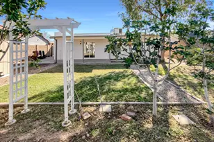 9206 W Mescal St, Peoria, AZ 85345 - Photo 15