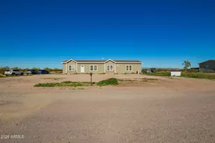 21638 W Montanoso Dr, Wittmann, AZ 85361 - Photo 1