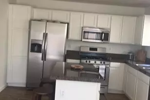 2829 E Glenhaven Dr, Phoenix, AZ 85048 - Photo 3