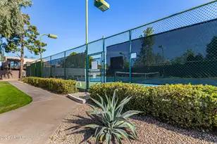 7835 E Cactus Wren Rd, Scottsdale, AZ 85250 - Photo 33