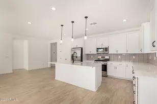 5423 W Manzanita Dr, Glendale, AZ 85302 - Photo 5