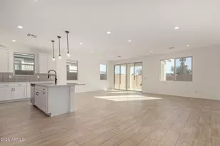 5423 W Manzanita Dr, Glendale, AZ 85302 - Photo 9