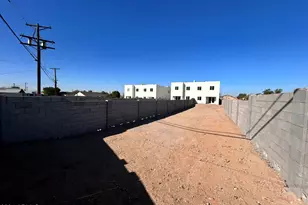 825 W Dobbins Rd, Phoenix, AZ 85041 - Photo 75