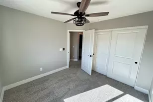825 W Dobbins Rd, Phoenix, AZ 85041 - Photo 55