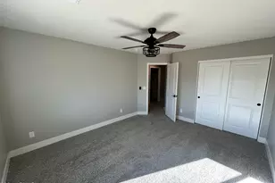 825 W Dobbins Rd, Phoenix, AZ 85041 - Photo 97