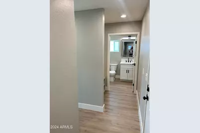825 W Dobbins Road, Phoenix, AZ 85041 - Photo 17