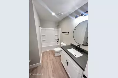 825 W Dobbins Road, Phoenix, AZ 85041 - Photo 5