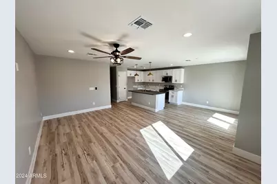 825 W Dobbins Road, Phoenix, AZ 85041 - Photo 61