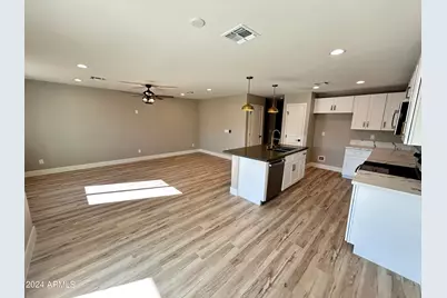 825 W Dobbins Road, Phoenix, AZ 85041 - Photo 67