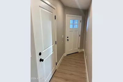 825 W Dobbins Road, Phoenix, AZ 85041 - Photo 19