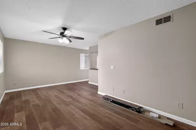 4127 N 74th Avenue, Phoenix, AZ 85033 - Photo 15