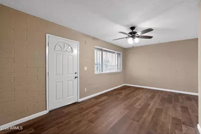 4127 N 74th Avenue, Phoenix, AZ 85033 - Photo 13