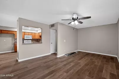 4127 N 74th Avenue, Phoenix, AZ 85033 - Photo 19