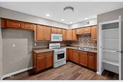 4127 N 74th Avenue, Phoenix, AZ 85033 - Photo 23