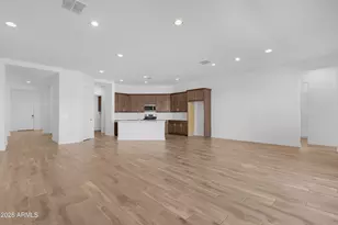 17051 W W Wind Dr, Surprise, AZ 85387 - Photo 7