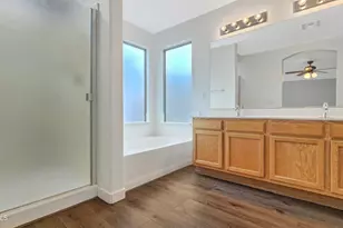 8440 W Rue De Lamour Rd, Peoria, AZ 85381 - Photo 13