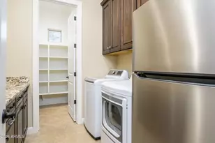 3770 E Iris Dr, Chandler, AZ 85286 - Photo 43