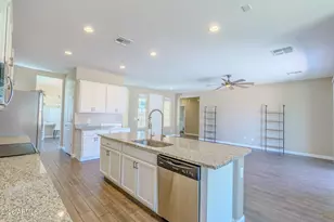 18350 N Arbor Dr, Maricopa, AZ 85138 - Photo 5