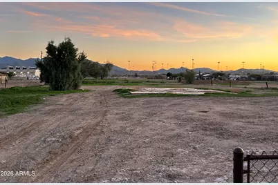 113 E Elm Lane #-, Avondale, AZ 85323 - Photo 3