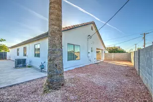 2302 E Alta Vista Rd, Phoenix, AZ 85042 - Photo 27