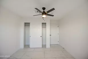 2302 E Alta Vista Rd, Phoenix, AZ 85042 - Photo 23