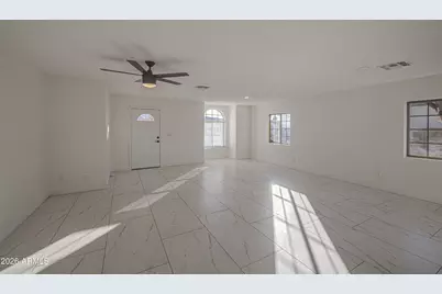 2302 E Alta Vista Road, Phoenix, AZ 85042 - Photo 11