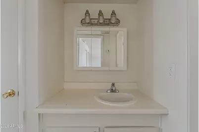 938 N Orange -- #B, Mesa, AZ 85201 - Photo 11