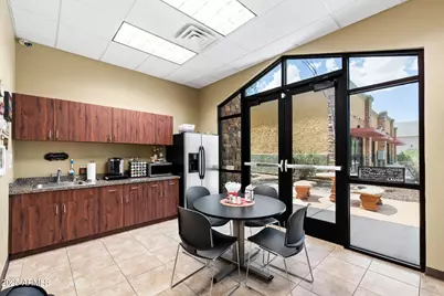 251 E Cottonwood Lane, Casa Grande, AZ 85122 - Photo 5