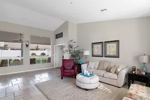 8638 E Dahlia Dr, Scottsdale, AZ 85260 - Photo 11