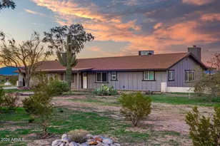 51718 W Donald Rd, Aguila, AZ 85320 - Photo 1