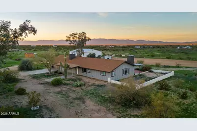 51718 W Donald Road, Aguila, AZ 85320 - Photo 35