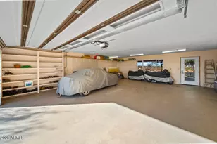 51718 W Donald Rd, Aguila, AZ 85320 - Photo 21