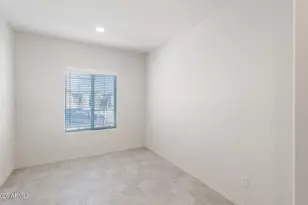 42970 W Peters Dr, Maricopa, AZ 85138 - Photo 11