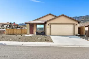 594 Coyote Trl, Cottonwood, AZ 86326 - Photo 1
