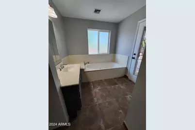 8609 N 16th Avenue, Phoenix, AZ 85021 - Photo 11
