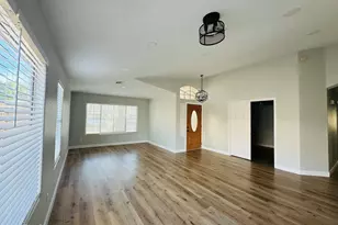 22008 N 66th Ln, Glendale, AZ 85310 - Photo 5