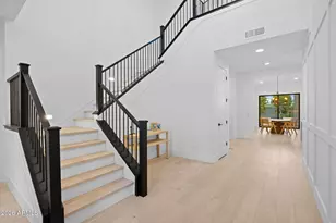 4145 N 42nd Pl, Phoenix, AZ 85018 - Photo 5