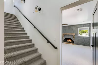 4427 E Turney Avenue, Phoenix, AZ 85018 - Photo 29