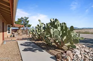 35085 S Turtle Creek Rd, Wickenburg, AZ 85390 - Photo 51