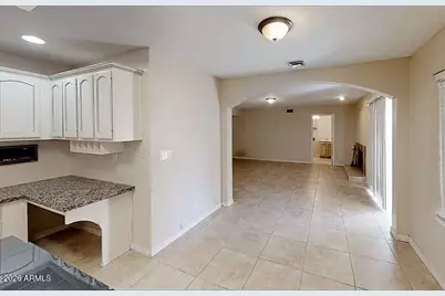 823 W Iris Drive, Gilbert, AZ 85233 - Photo 7