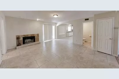 823 W Iris Drive, Gilbert, AZ 85233 - Photo 9