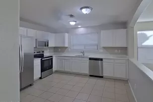 40399 W Thornberry Ln, Maricopa, AZ 85138 - Photo 7