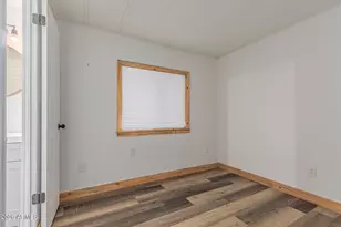 555 W Warner Rd, Chandler, AZ 85225 - Photo 17